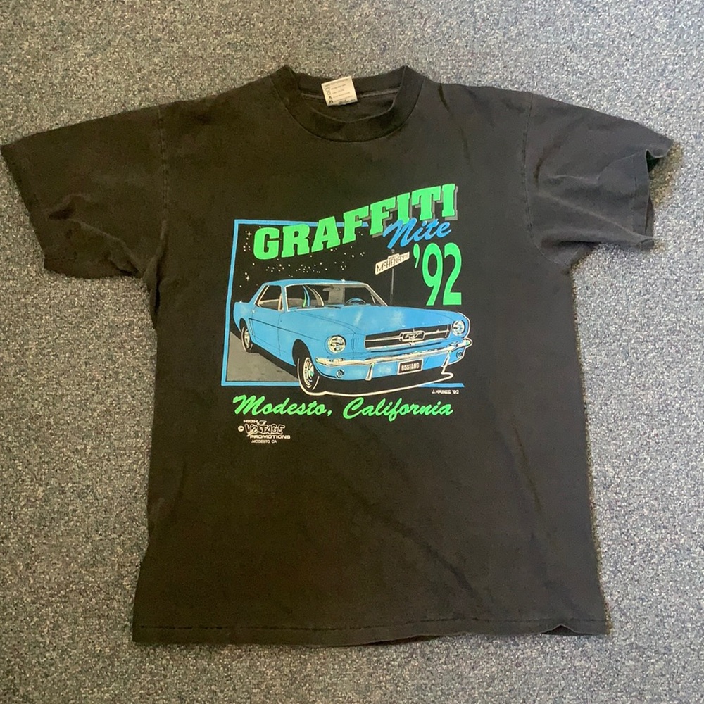 Adult large vintage graphic T-shirt